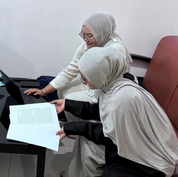 Sesi mentoring dan pengembangan diri bersama mentor FYP Journey